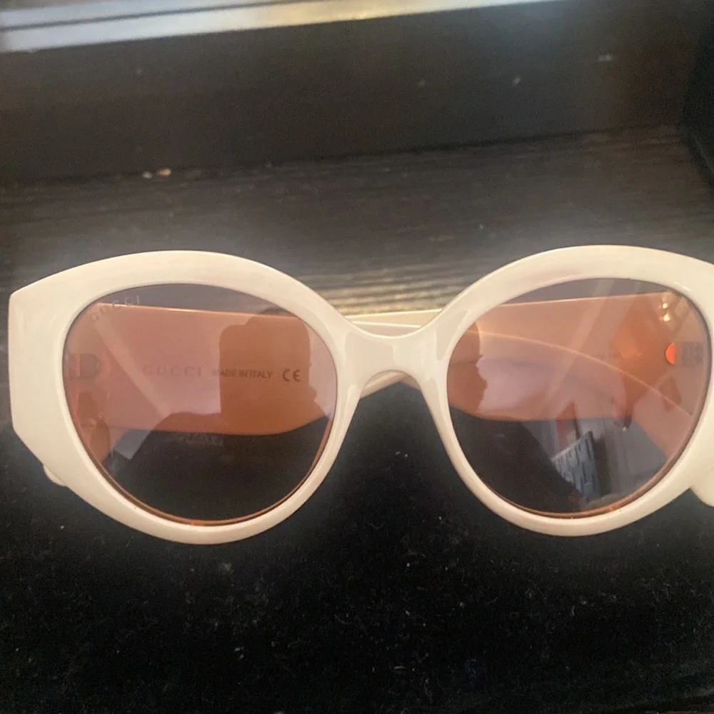 Gucci Cream Cat-Eye Sunglasses with Brown Lenses